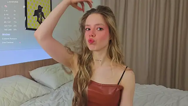 Snapshot of TiffinyMergist chatting on 15, 3, 2026 TiffinyMergist online show from 15, 3, 2026