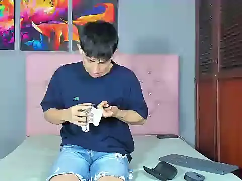 ElanGiraldo online show from 1, 2, 2026