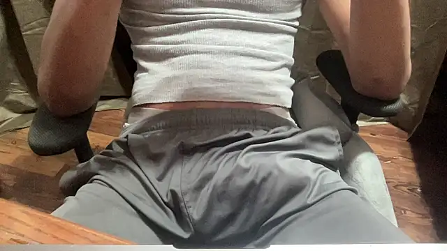 BabyBoyK17 online show from 16, 12, 2025