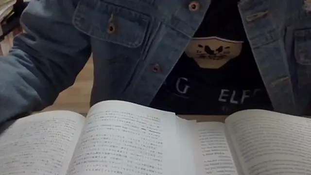 Snapshot of mostlerman chatting on 10, 11, 2025 mostlerman online show from 10, 11, 2025