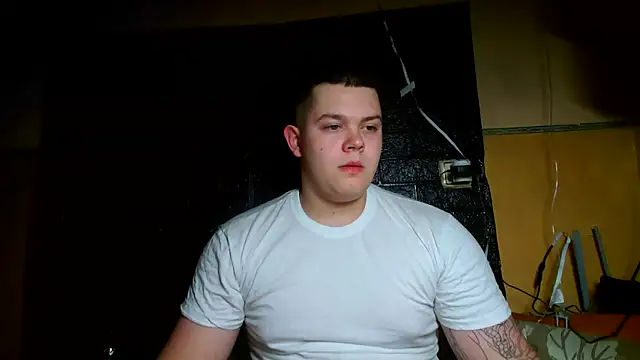 CuteButNaughty  online show from 14, 2, 2026