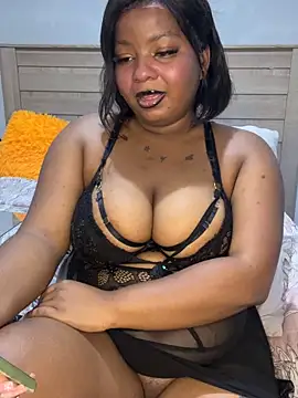 Exxoticaa online show from 26, 11, 2025