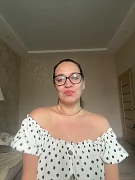 Milana8263 online show from 15, 2, 2026