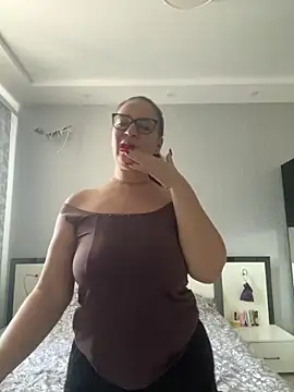 Milana8263 online show from 10, 3, 2026