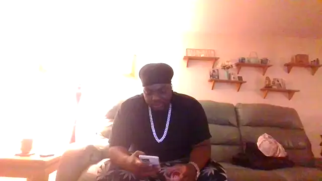 Snapshot of BrooklynLenore47 chatting on 12, 11, 2025 BrooklynLenore47 online show from 12, 11, 2025