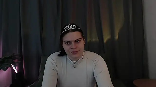 Dona Mafia online show from 13, 12, 2025