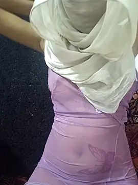 Sachi girl001 online show from 18, 11, 2025