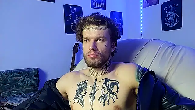 Huntall77 online show from 18, 12, 2025