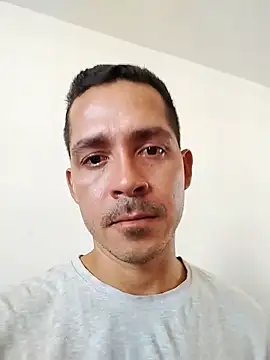 Damian-liam online show from 11, 11, 2025