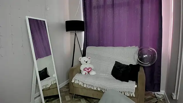 Annie Way online show from 16, 3, 2026