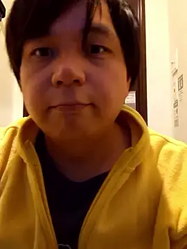 Snapshot of yu-yu28 chatting on 17, 11, 2025 yu-yu28 online show from 17, 11, 2025