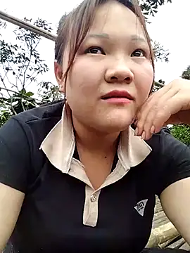 Snapshot of m-mbae chatting on 22, 2, 2026 m-mbae online show from 22, 2, 2026