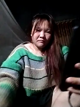 Snapshot of m-mbae chatting on 8, 3, 2026 m-mbae online show from 8, 3, 2026