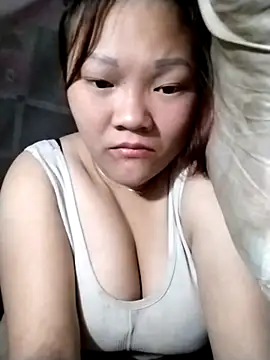 Snapshot of m-mbae chatting on 13, 3, 2026 m-mbae online show from 13, 3, 2026