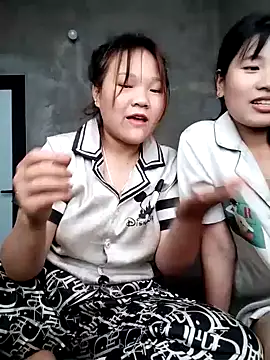 Snapshot of m-mbae chatting on 19, 3, 2026 m-mbae online show from 19, 3, 2026