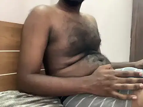 Snapshot of dhayalubbg chatting on 12, 11, 2025 dhayalubbg online show from 12, 11, 2025