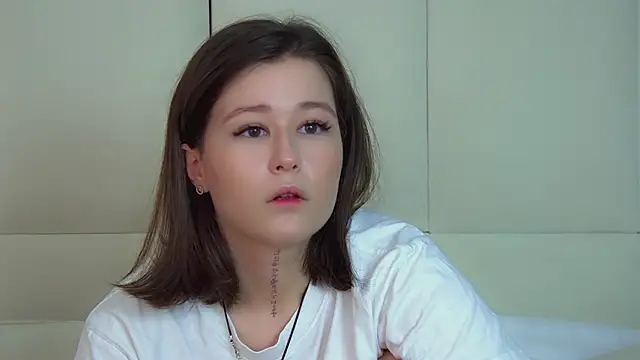 MiaJoys online show from 25, 11, 2025