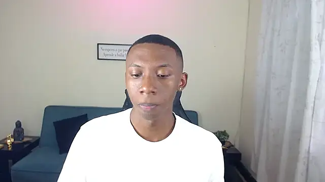 Miilo18 online show from 4, 12, 2025