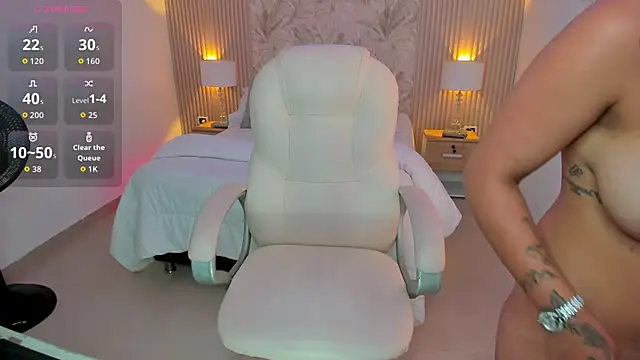 Kim stonee online show from 2, 3, 2026