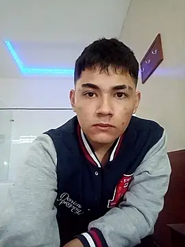 Santiagooo1233 online show from 12, 1, 2026