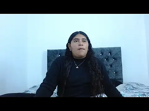 Snapshot of MeganWeb chatting on 24, 11, 2025 MeganWeb online show from 24, 11, 2025