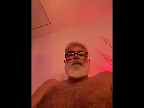 LeatherSdaddy online show from 7, 1, 2026