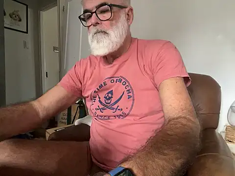 LeatherSdaddy online show from 9, 1, 2026