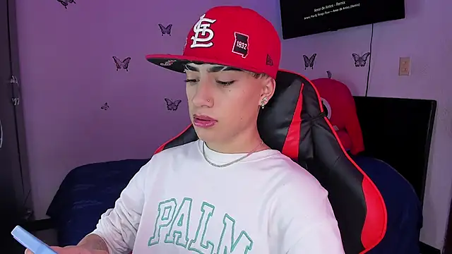 Snapshot of ThiagoDV chatting on 14, 11, 2025 ThiagoDV online show from 14, 11, 2025