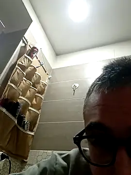 Snapshot of mipiacitanto93 chatting on 12, 11, 2025 mipiacitanto93 online show from 12, 11, 2025