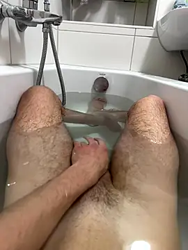 Snapshot of lukasDickpic12 chatting on 16, 11, 2025 lukasDickpic12 online show from 16, 11, 2025