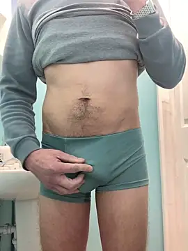 Snapshot of funguy19782 chatting on 21, 12, 2025 funguy19782 online show from 21, 12, 2025