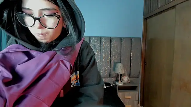 Atenea Velle online show from 28, 11, 2025