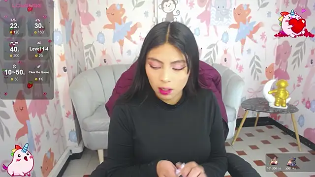 Snapshot of Little_Angelina_v chatting on 17, 12, 2025 Little Angelina v online show from 17, 12, 2025