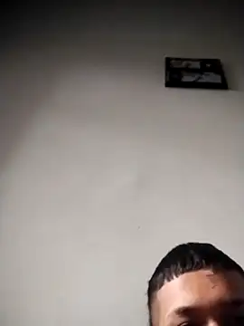 Snapshot of Chris____Col chatting on 23, 11, 2025 Chris Col online show from 23, 11, 2025