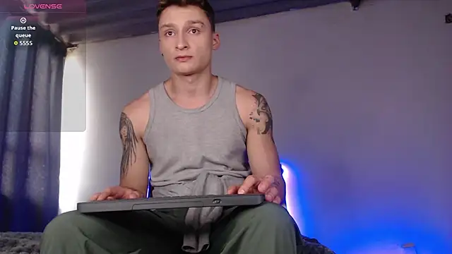 Snapshot of ArthurPhoenixx chatting on 2, 12, 2025 ArthurPhoenixx online show from 2, 12, 2025