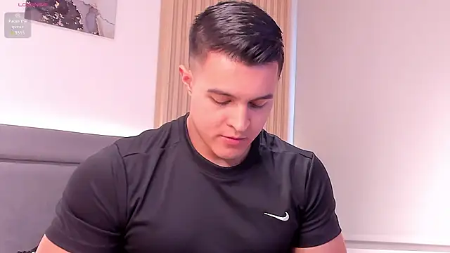 Mason bennet online show from 6, 3, 2026