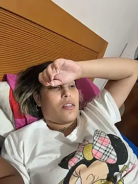 Anna Bitch Disgusting online show from 21, 11, 2025