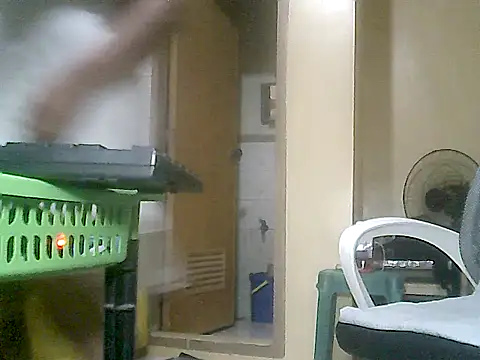 Snapshot of loriepinay46 chatting on 28, 2, 2026 loriepinay46 online show from 28, 2, 2026