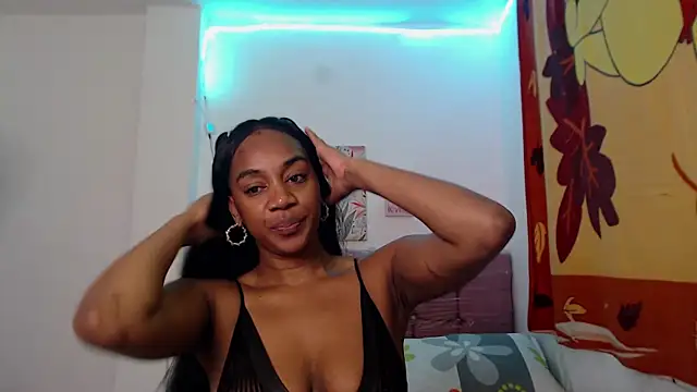 Snapshot of AishaOwens chatting on 10, 3, 2026 AishaOwens online show from 10, 3, 2026