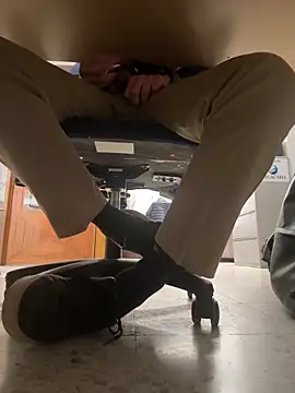 Snapshot of Dihotbi chatting on 18, 11, 2025 Dihotbi online show from 18, 11, 2025