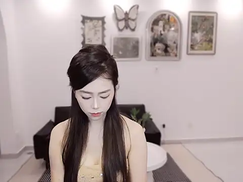 Snapshot of Aurora_9 chatting on 13, 11, 2025 Aurora 9 online show from 13, 11, 2025