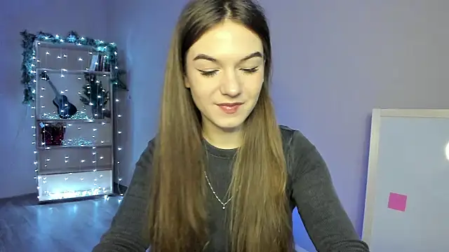 luna lust 212 online show from 18, 12, 2025