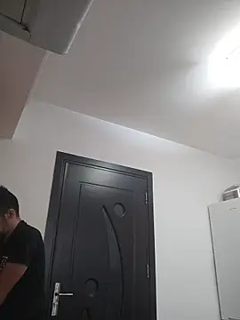 Snapshot of Dale_E chatting on 30, 10, 2025 Dale E online show from 30, 10, 2025