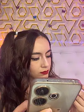 MelanyyJhonson15 online show from 15, 12, 2025