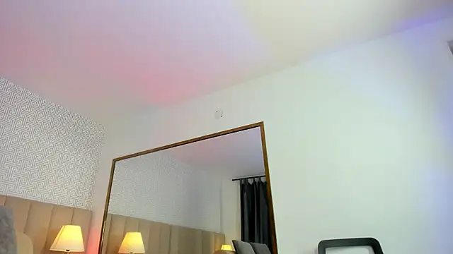 Sasha Wolff online show from 25, 2, 2026