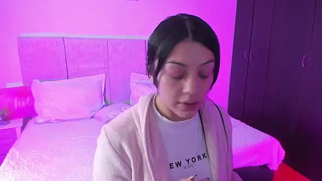 AmmySweett1 online show from 25, 11, 2025