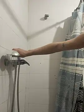 dairon maya online show from 9, 2, 2026