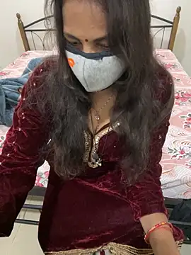 Snapshot of PrernasinghXoXo chatting on 15, 11, 2025 PrernasinghXoXo online show from 15, 11, 2025