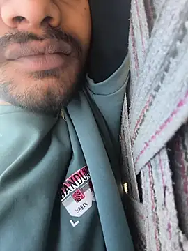 Ritik143jhil online show from 19, 12, 2025