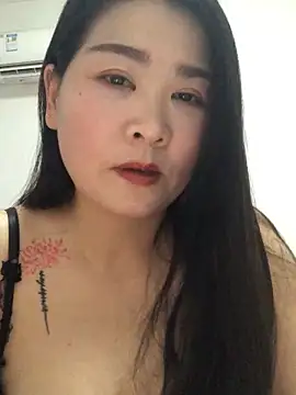 Snapshot of mengmeng888 chatting on 24, 11, 2025 mengmeng888 online show from 24, 11, 2025